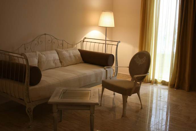 Imagen de la habitación del Hotel Boutique Azimut. Foto 20