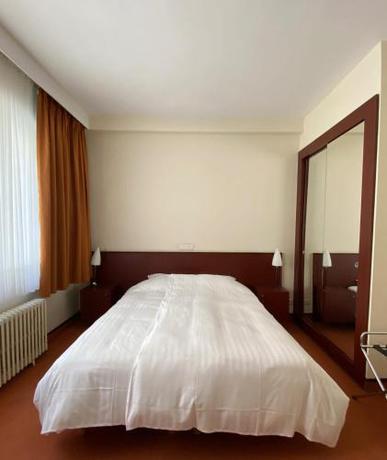Imagen de la habitación del Hotel Boutique Azur. Foto 20