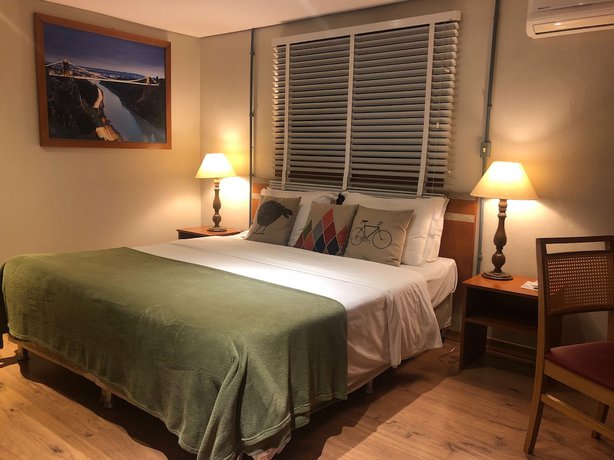 Imagen de la habitación del Hotel Boutique Brit&acirc;nico. Foto 15