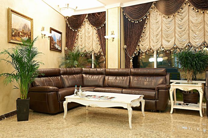 Imagen de los interiores del Hotel Boutique Buta. Foto 20