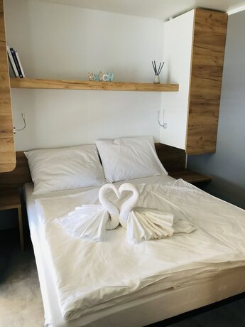 Imagen de la habitación del Hotel Boutique Camping Bunja. Foto 19