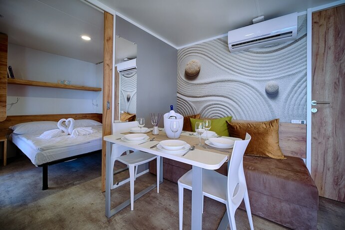 Imagen general del Hotel Boutique Camping Bunja. Foto 14