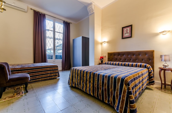 Imagen de la habitación del Hotel Boutique Casa Llimona. Foto 4