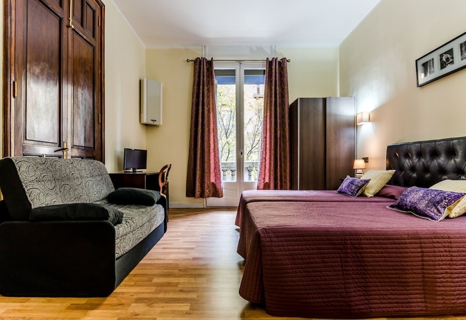 Imagen de la habitación del Hotel Boutique Casa Llimona. Foto 10