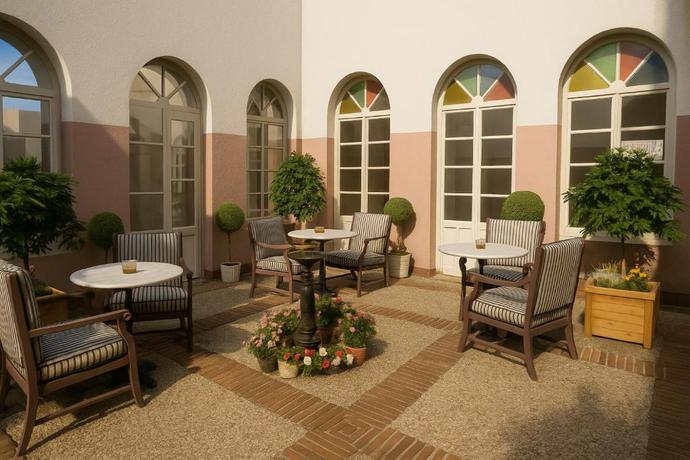 Imagen de los exteriores del Hotel Boutique Casa Trevi&ntilde;o. Foto 14