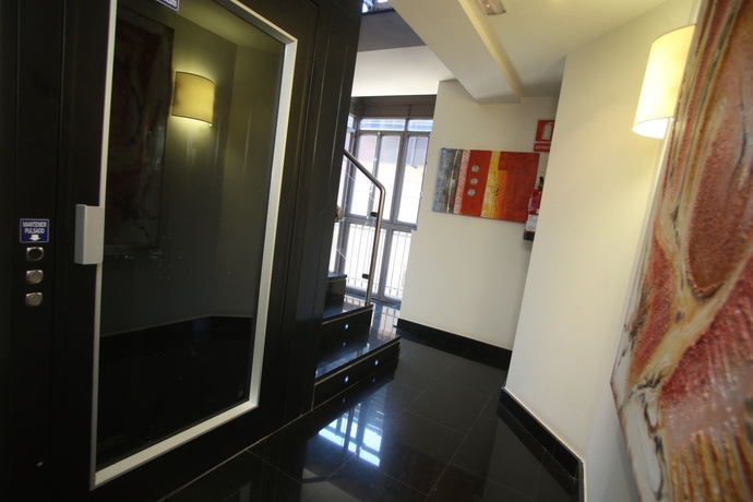 Imagen de los interiores del Hotel Boutique Castilla. Foto 13