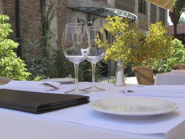 Imagen del bar/restaurante del Hotel Boutique Castillo Rojo. Foto 2