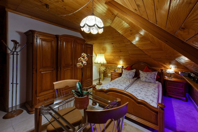 Imagen de la habitación del Hotel Boutique Club Austria. Foto 13