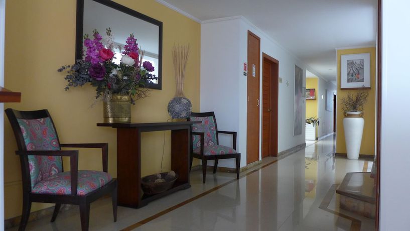 Imagen de los interiores del Hotel Boutique Confort Suites. Foto 20