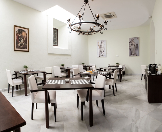 Imagen del bar/restaurante del Hotel Boutique Convento Cádiz. Foto 7