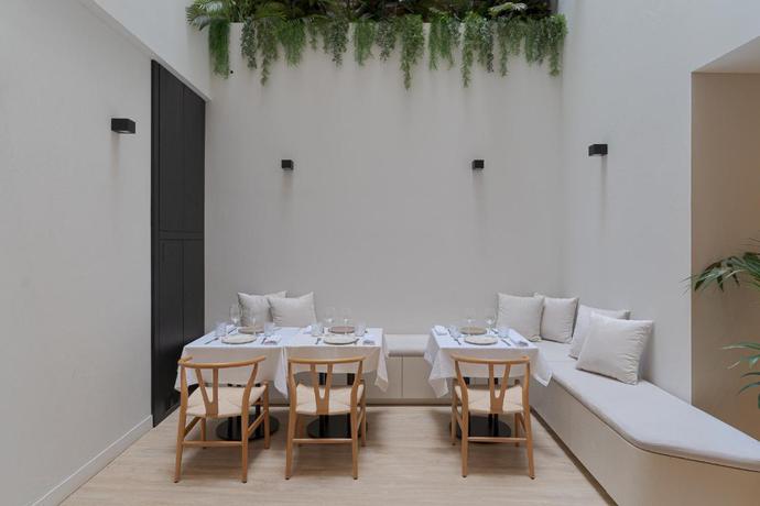 Imagen del bar/restaurante del Hotel Boutique Cordial La Niña de Vegueta. Foto 3