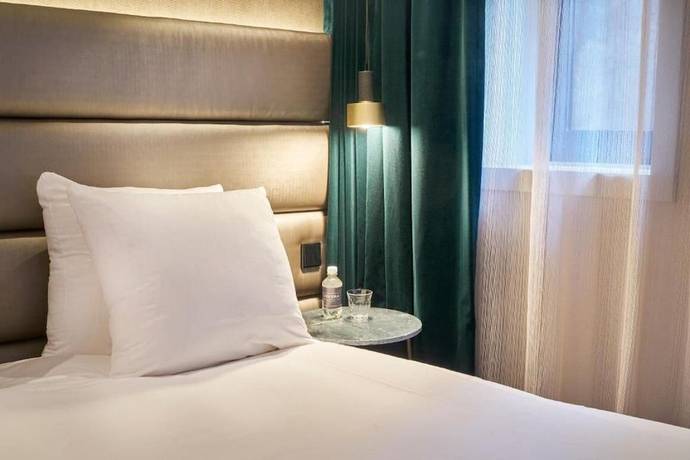 Imagen de la habitación del Hotel Boutique Corona. Foto 10