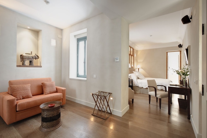Imagen de la habitación del Hotel Boutique Corral Del Rey By Aluz Collection. Foto 8