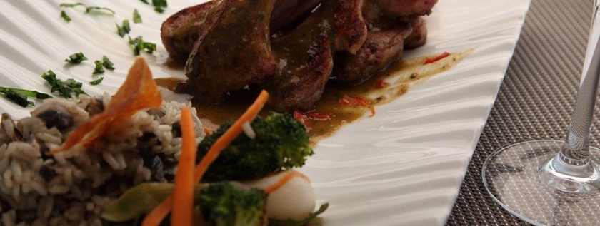 Imagen del bar/restaurante del Hotel Boutique De Cantera Y Plata. Foto 5