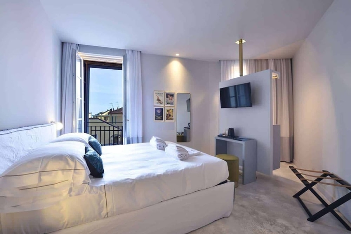 Imagen de la habitación del Hotel Boutique De La Ville Laigueglia. Foto 7