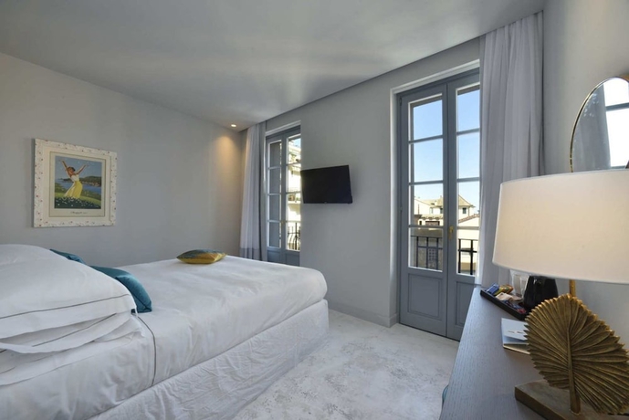 Imagen de la habitación del Hotel Boutique De La Ville Laigueglia. Foto 9