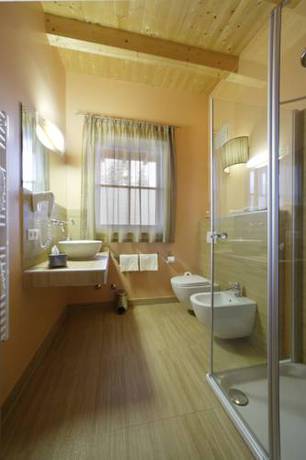 Imagen de la habitación del Hotel Boutique Dolomit. Foto 16
