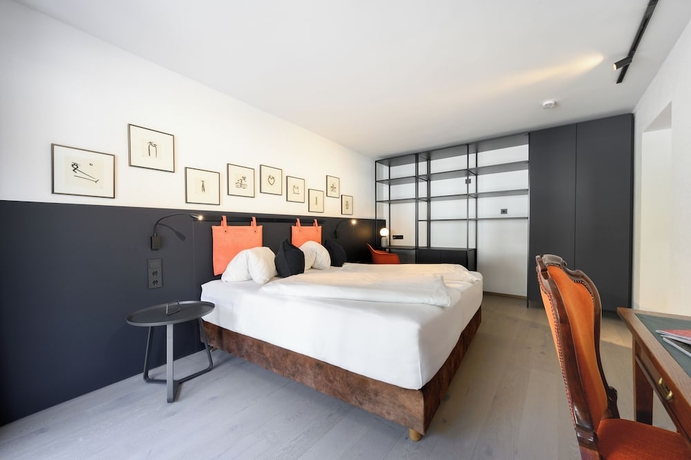 Imagen de la habitación del Hotel Boutique Edelweiss. Foto 13