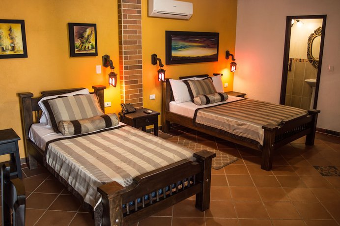 Imagen de la habitación del Hotel Boutique El Virrey. Foto 2