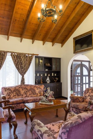 Imagen de los interiores del Hotel Boutique El Virrey. Foto 19