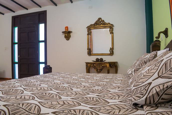 Imagen de la habitación del Hotel Boutique El Virrey. Foto 10