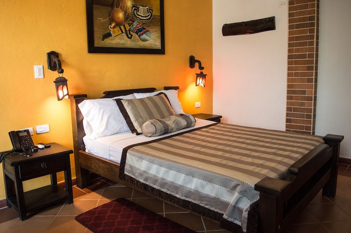 Imagen de la habitación del Hotel Boutique El Virrey. Foto 12