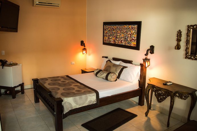 Imagen de la habitación del Hotel Boutique El Virrey. Foto 15