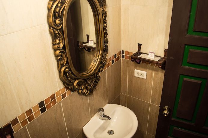 Imagen de la habitación del Hotel Boutique El Virrey. Foto 17