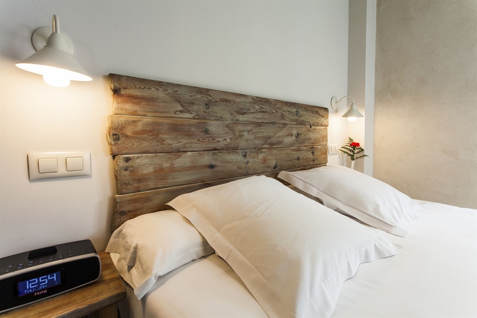 Imagen de la habitación del Hotel Boutique Elvira Plaza. Foto 10