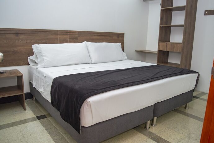 Imagen de la habitación del Hotel Boutique Estadio Medellin. Foto 7