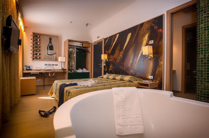 Imagen de la habitación del Hotel Boutique Exlusive B&B. Foto 11