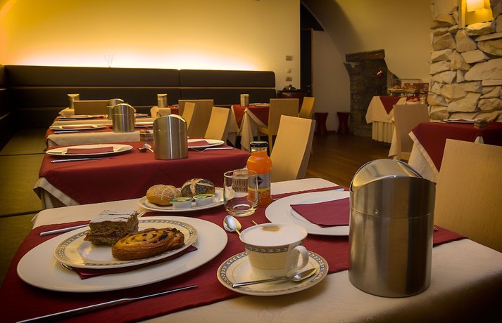 Imagen del bar/restaurante del Hotel Boutique Exlusive B&B. Foto 3