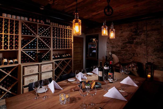 Imagen del bar/restaurante del Hotel Boutique Glacier. Foto 2