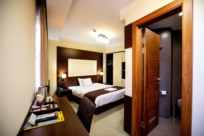 Imagen de la habitación del Hotel Boutique Golden Star. Foto 8