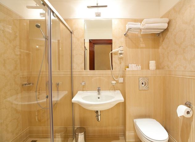 Imagen de la habitación del Hotel Boutique Golden Triangle. Foto 9