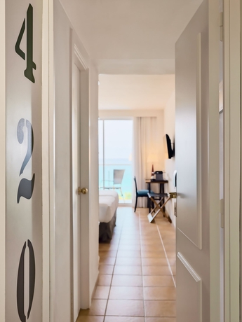 Imagen de la habitación del Hotel Boutique H10 Blue Mar - Adults Only. Foto 10