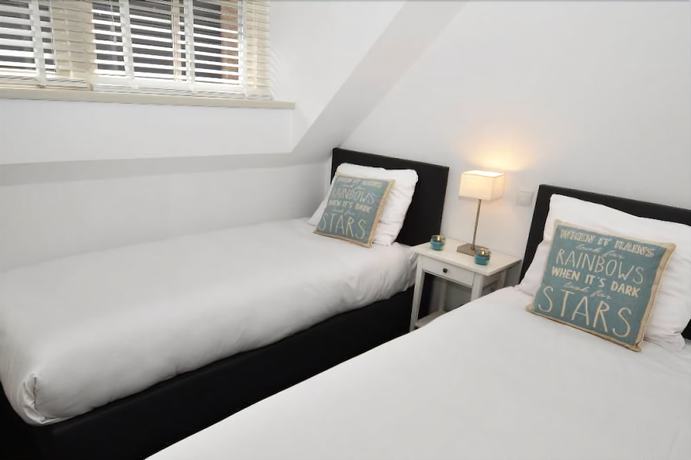 Imagen de la habitación del Hotel Boutique Herbergh Amsterdam Airport. Foto 6