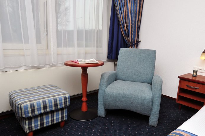 Imagen de la habitación del Hotel Boutique Herbergh Amsterdam Airport. Foto 14