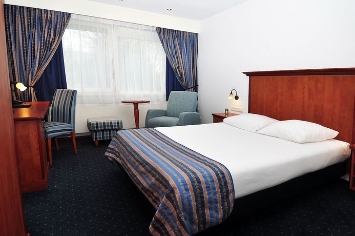 Imagen de la habitación del Hotel Boutique Herbergh Amsterdam Airport. Foto 15