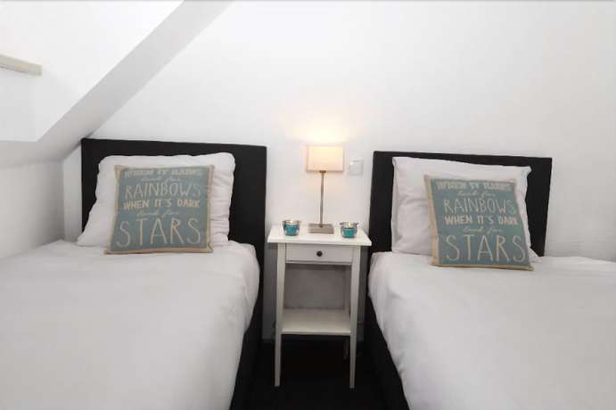 Imagen de la habitación del Hotel Boutique Herbergh Amsterdam Airport. Foto 18