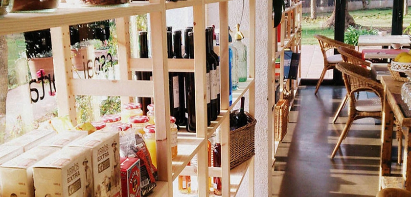 Imagen del bar/restaurante del Hotel Boutique Horta D'en Rahola. Foto 3