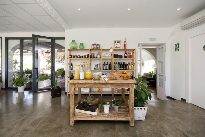 Imagen del bar/restaurante del Hotel Boutique Horta D'en Rahola. Foto 5