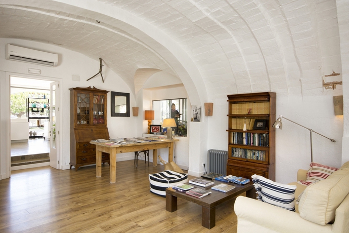 Imagen de los interiores del Hotel Boutique Horta D'en Rahola. Foto 14