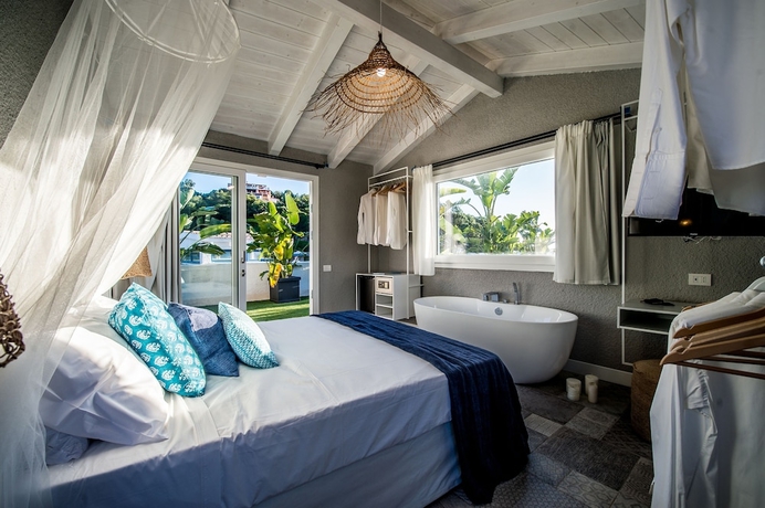 Imagen de la habitación del Hotel Boutique Hotel Capo Blu. Foto 3
