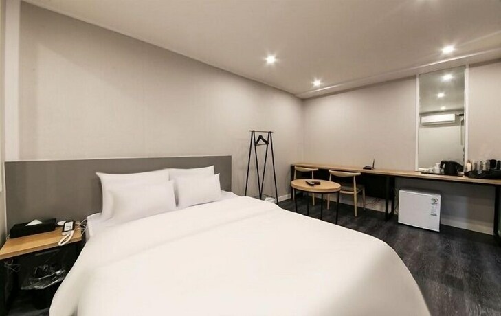 Imagen de la habitación del Hotel Boutique Hotel February Songjeong. Foto 11