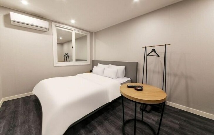 Imagen de la habitación del Hotel Boutique Hotel February Songjeong. Foto 12
