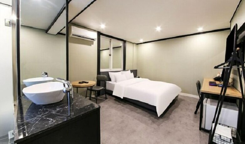 Imagen de la habitación del Hotel Boutique Hotel February Songjeong. Foto 17