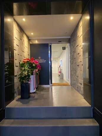 Imagen de los interiores del Hotel Boutique Hotel February Songjeong. Foto 38