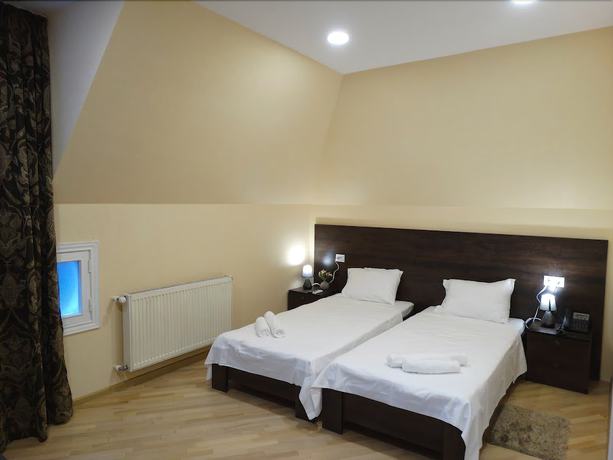 Imagen de la habitación del Hotel Boutique IVERIA. Foto 13
