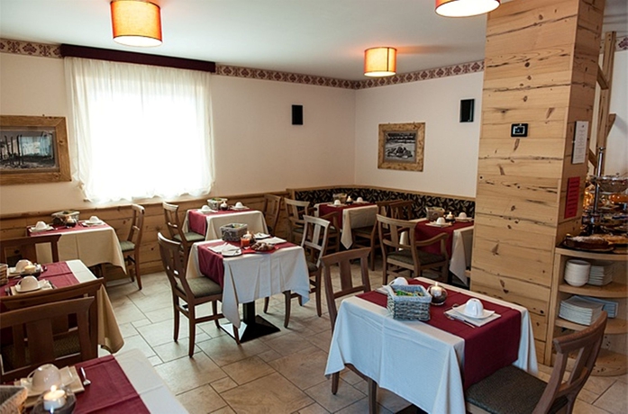 Imagen del bar/restaurante del Hotel Boutique Il Riccio. Foto 3